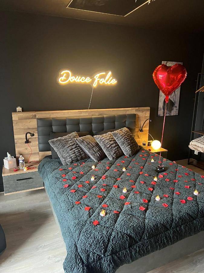 Appartement entier, Douce Folie romantique in Limoges, Région de Limoges