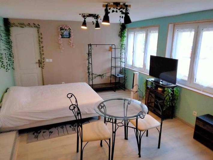 Gîte pour 2 personnes, avec jacuzzi à Cusset - 3
