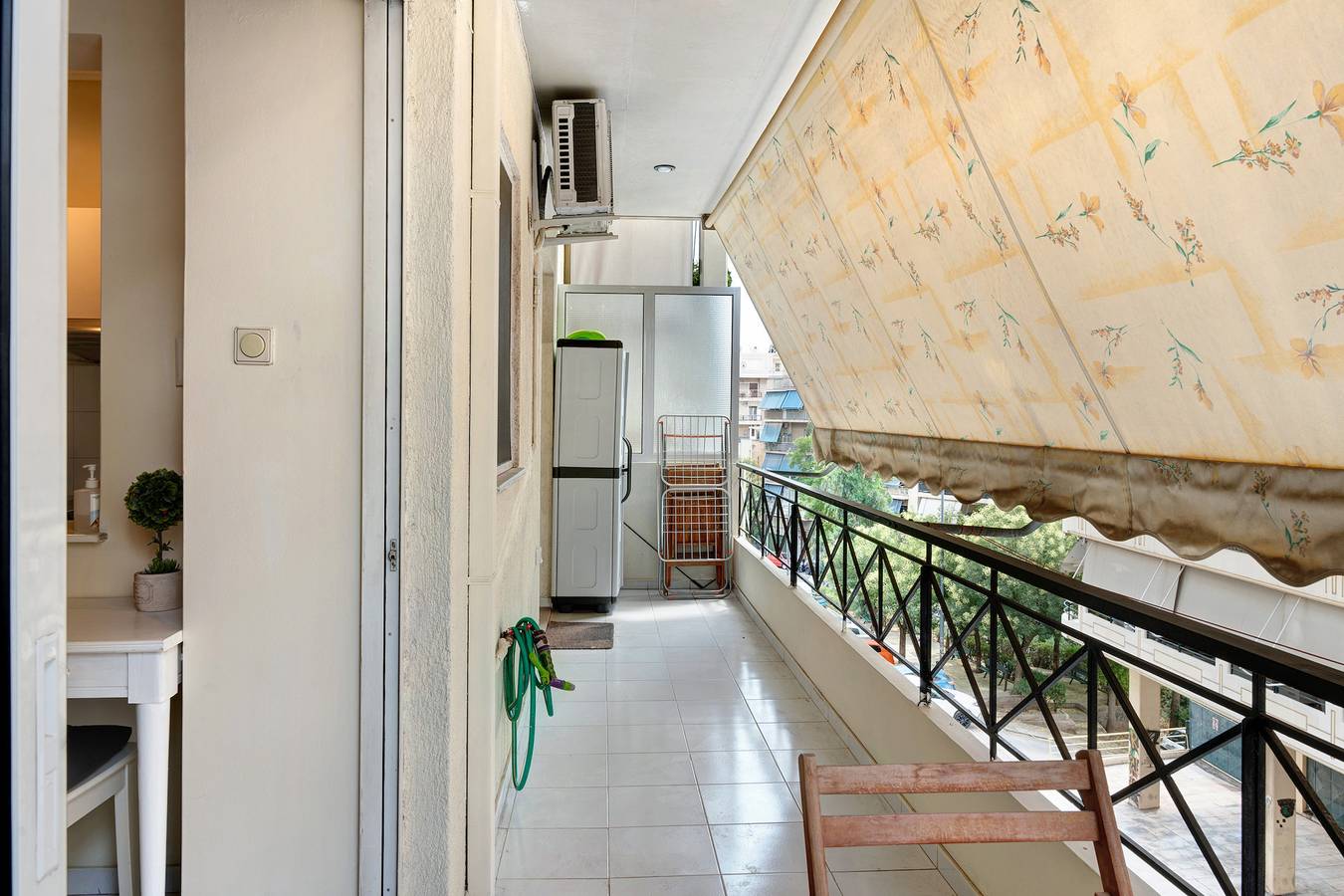 Entire apartment, Apartment 'Pallada' with Balcony, Wi-Fi and Air Conditioning in Central Section of Athens, Athens