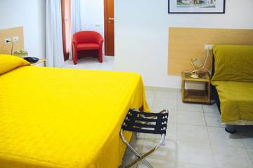 Apartment for 6 People in Porto Pollo, Palau (Sardinia), Photo 3