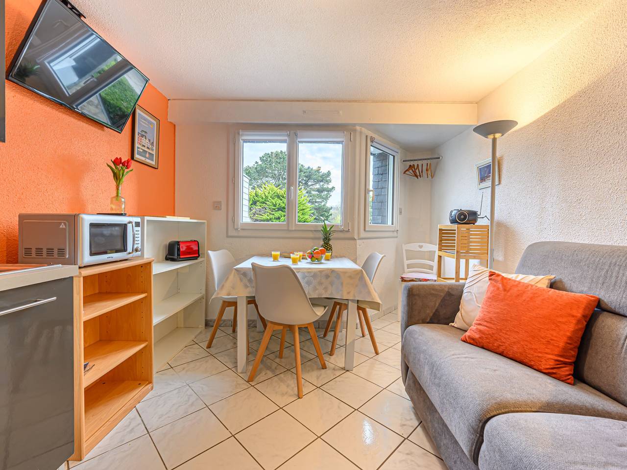 Entire apartment, Maison Port En Dro in Carnac, Côte des Mégalithes