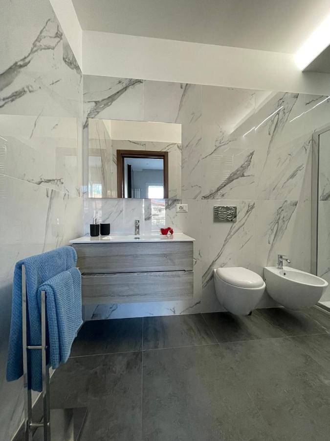 Appartamento intero, One-Bedroom Apartment in Gravina di Catania, Catania e dintorni