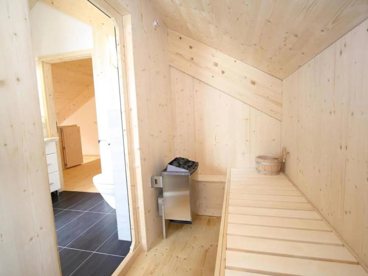 Schönes Chalet mit Sauna und Bergpanoramablick in Hohentauern, Murtal
