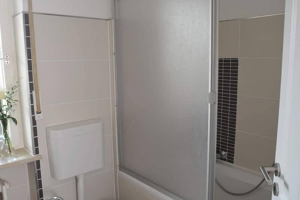 Entire apartment, Vacation apartment on Lake Starnberg In the town center, just a few minutes from the lake in Seeshaupt, Starnberger See