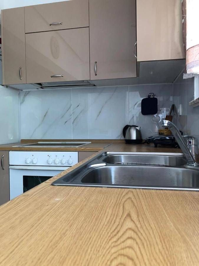 Ferienwohnung für 4 Personen, mit Terrasse und Garten in Faliraki - 4