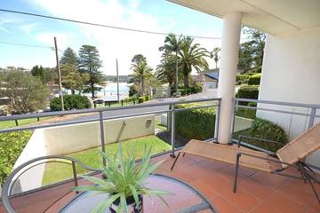 Holiday Home for 8 People in Avoca Beach, New South Wales, Photo 1