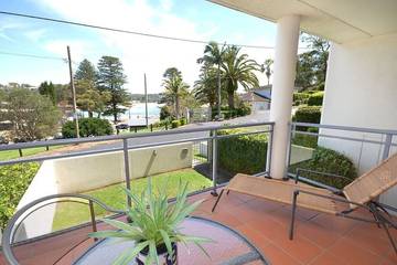 Holiday Home for 8 People in Avoca Beach, New South Wales, Photo 1