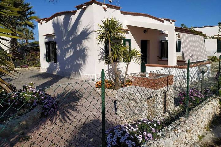 Villa per 6 persone, con terrazza e giardino in Molinella