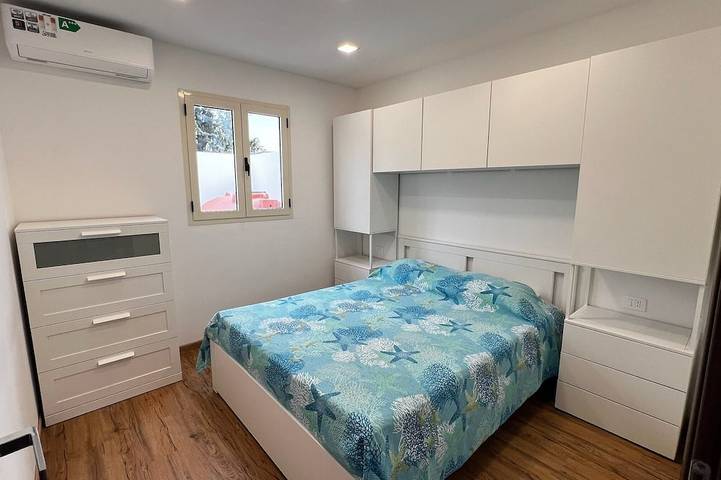 Location de vacances pour 6 personnes, avec jardin dans Portixeddu - 2