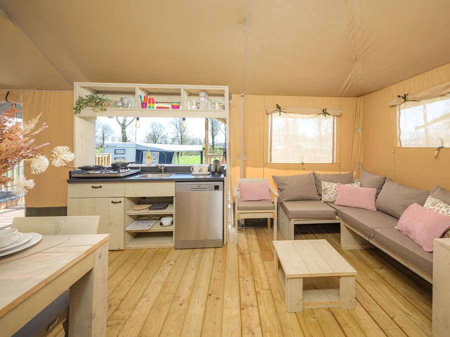 Recreatiepark Den Blanken - Lodge 6 personen - Medley mit Whirlpool in Neede, Gelderland