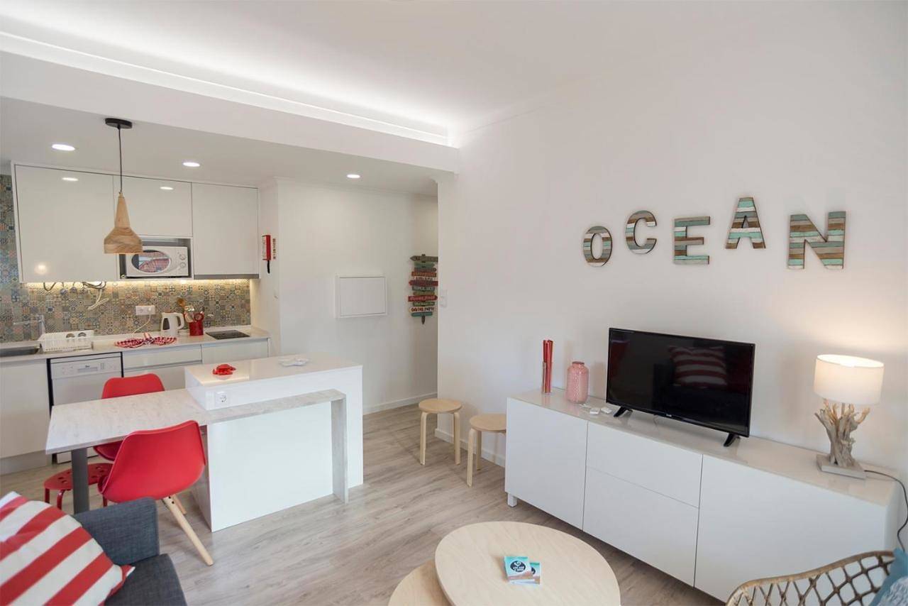 Apartamento inteiro, One-Bedroom Apartment in Silveira (Portugal), Distrito de Lisboa