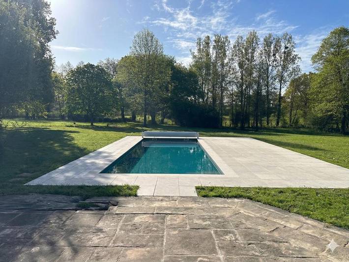 Appartement de vacances pour 4 personnes, avec Terrasse et Jardin ainsi que Piscine et Vue