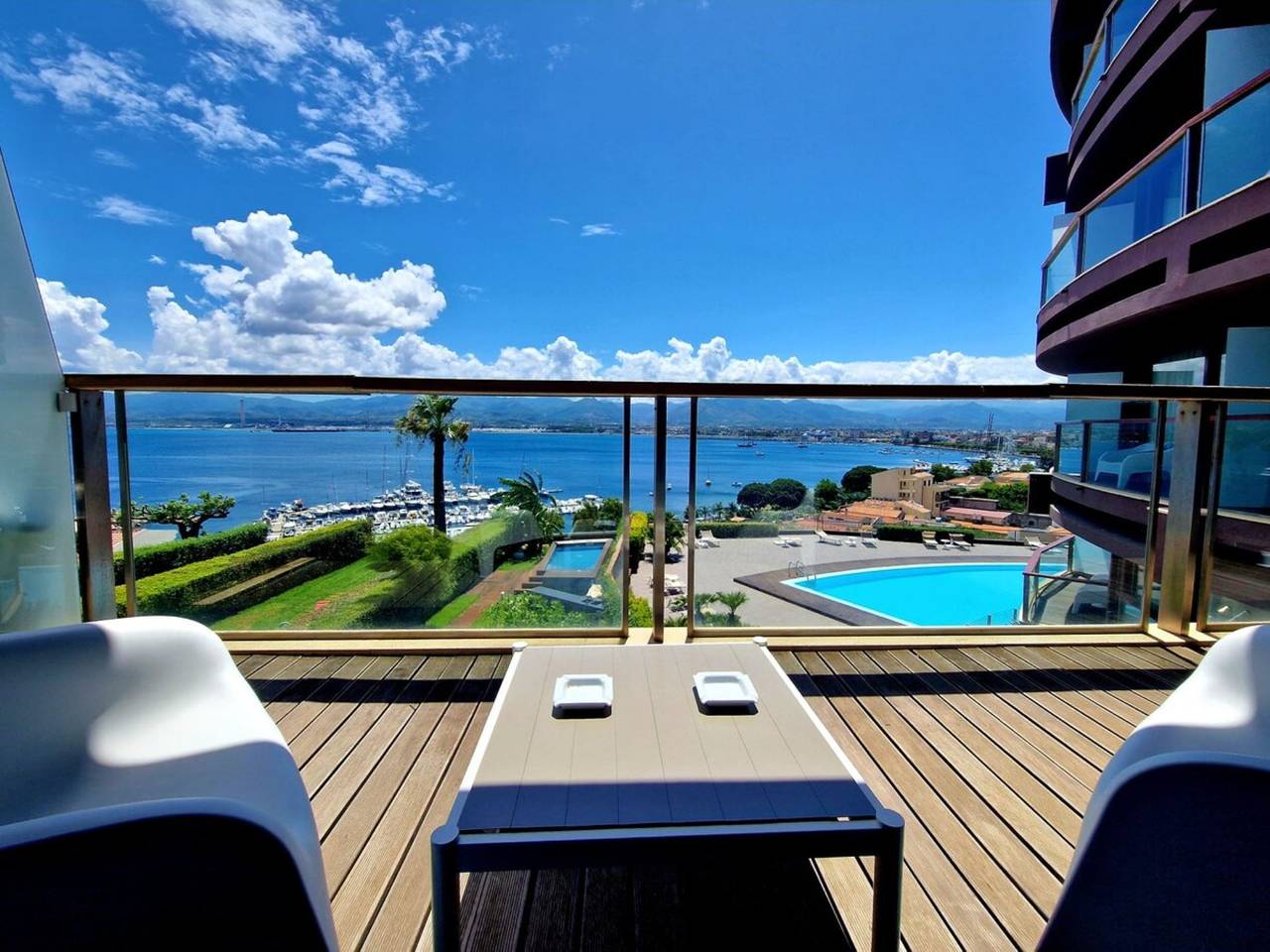 Appartamento intero, Milazzo. Intero alloggio in af - Appartamento Blue Escape in Milazzo, Provincia di Messina