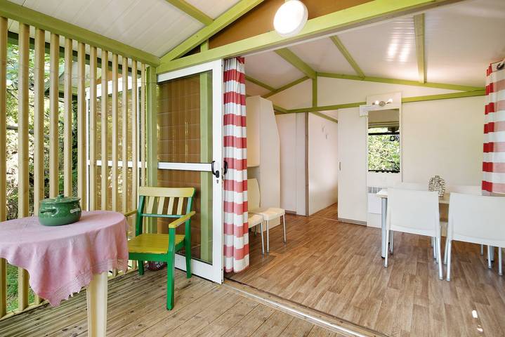 Ferienhaus 'Chalet Nel Bosco' mit Meerblick, Gemeinschaftspool und Wlan in Casarza Ligure, Riviera di Levante