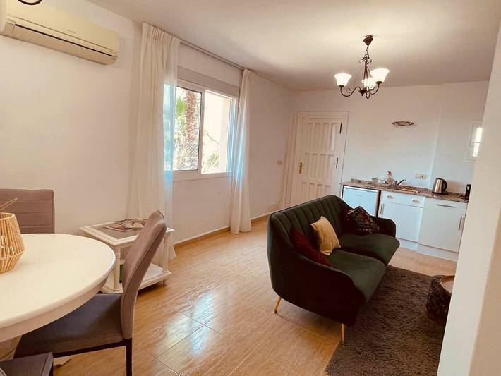 Ferienwohnung für 2 Personen, mit Garten in Alhaurín el Grande