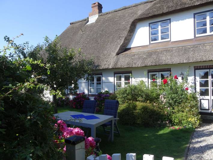 Ferienwohnung für 2 Personen, mit Garten in Pommerby