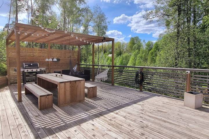 Ferienhaus für 6 Personen, mit Balkon und Garten sowie Sauna