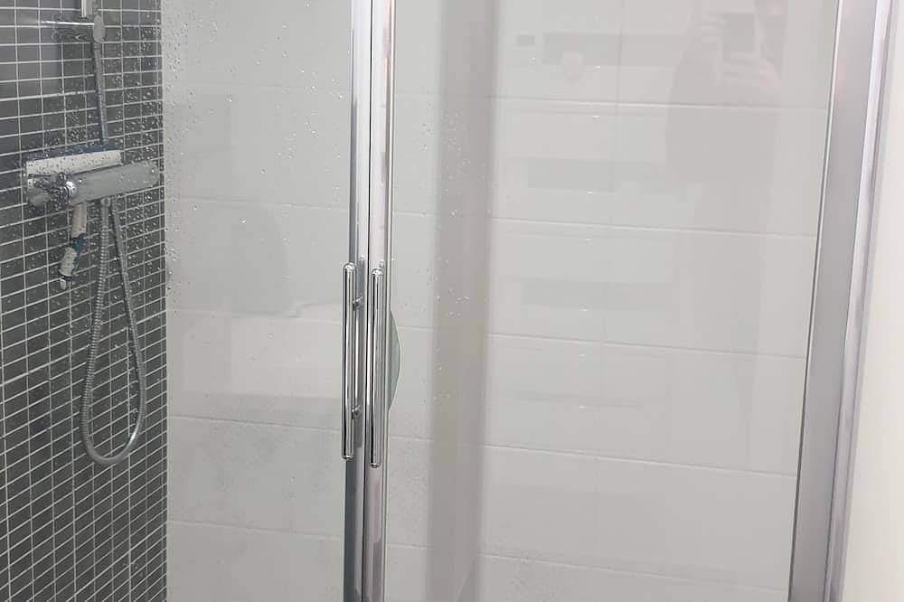 Appartement entier, T2 apartment 45 m² in the city center in Ax-les-Thermes, Pyrénées