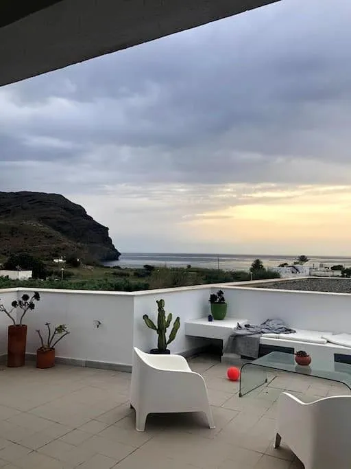 Apartamento de vacaciones para 5 personas, con vistas además de piscina y terraza - 1