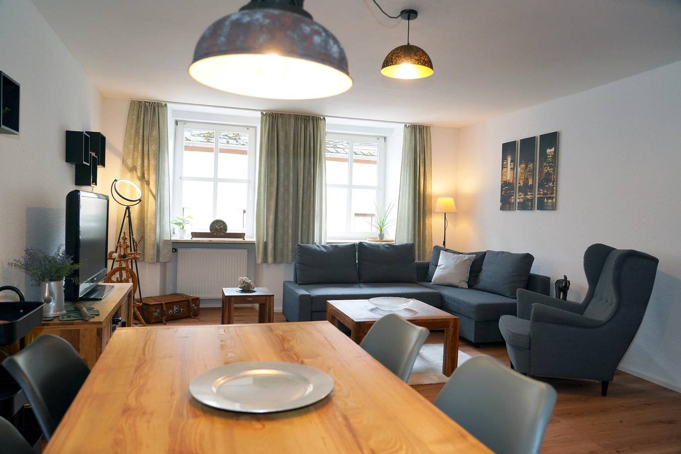 Ganze Ferienwohnung, 4-Bett-Ferienwohnung Dusche/Wc, 2 Schlafräume in Neuerburg, Eifelkreis Bitburg-Prüm