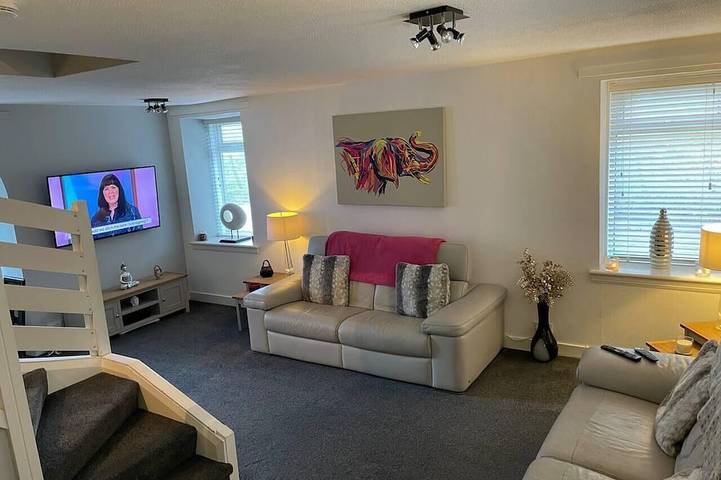 Holiday rental for 5 people, with garden and hot tub in Aberdeen