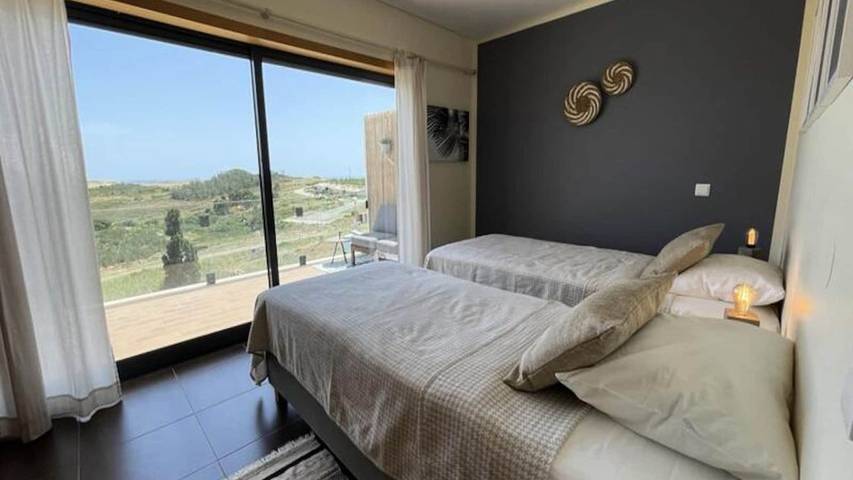 Casa de férias para 7 pessoas, com jardim em Raposeira