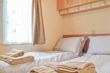 Mobile Home for 6 People in Dolgellau, Gwynedd, Photo 3