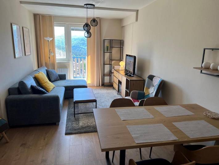Ferienwohnung für 4 Personen, mit Balkon und Ausblick in Donovaly