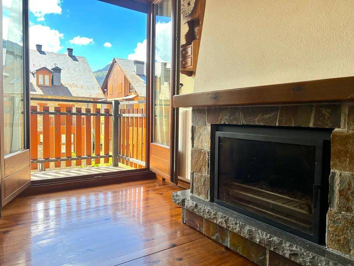 Apartamento de vacaciones para 6 personas, con vistas y balcón en Pallars Sobirà - 4