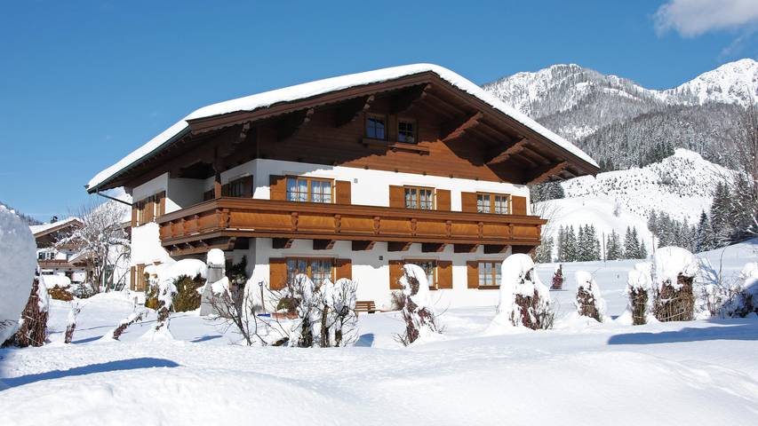 Ferienhaus für 4 Personen, mit Terrasse und Garten in Saalbach-Hinterglemm-Leogang - 2