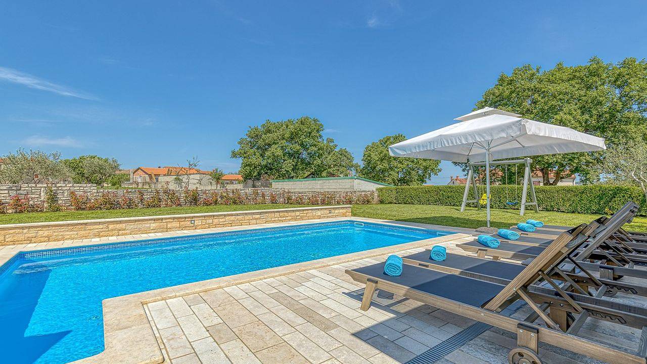 Villa für 8 Personen (135 m²) in Sveti Lovreč Pazenatički in Selina, Zentralistrien