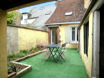 Gîte pour 4 Personnes dans Châteaudun, Région de Châteaudun, Photo 1