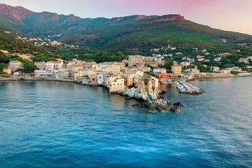 Gîte pour 5 personnes, avec terrasse dans Port d'Erbalunga