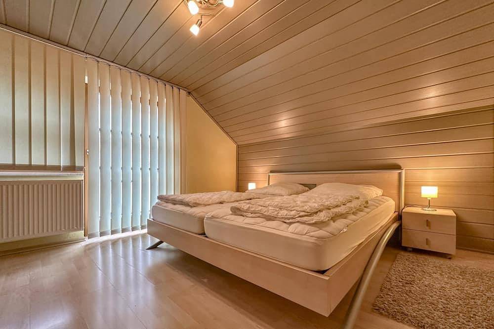 Ganze Wohnung, Wohnung im Altmühltal mit Terrasse und Balkon in Riedenburg, Altmühltal
