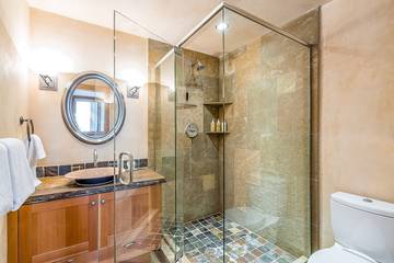 Vacation Apartment for 6 Guests in Telluride, Telluride Ski Resort, Picture 2