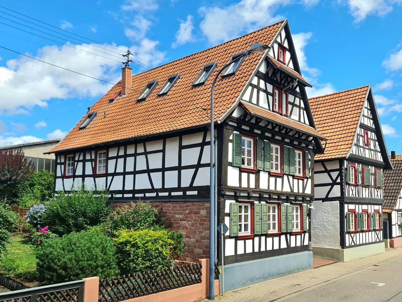 Ganze Ferienwohnung, Avahome Kandel - Avahome 3 Kandel - Badewanne, Boxspringbett, Wlan in Kandel, Rheinebene
