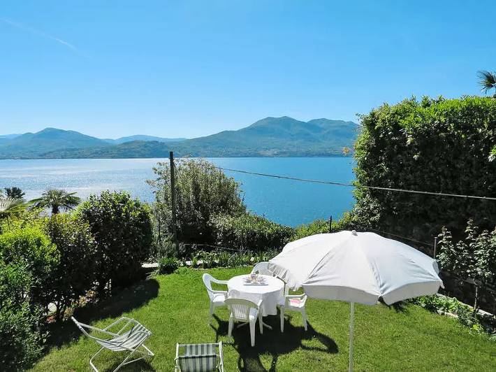Villa für 5 Personen, mit Balkon am Lago Maggiore