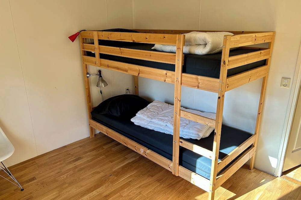Entdecken Sie die Basic Retro mit individueller Einrichtung, perfekt für eine Gruppe von bis zu 4 Personen. in Harderwijk, Veluwe