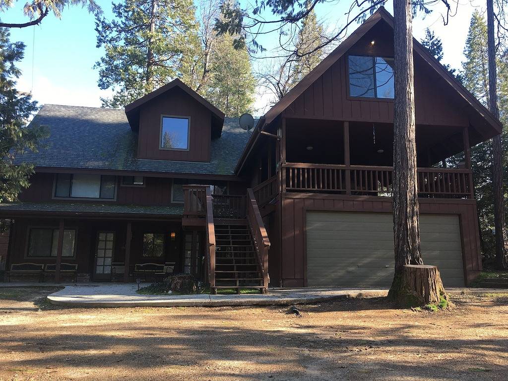 Spektakuläre Hause in Bass Lake, Ca-A Bergsee Gemeinde in der Nähe von Yosemite in Bass Lake