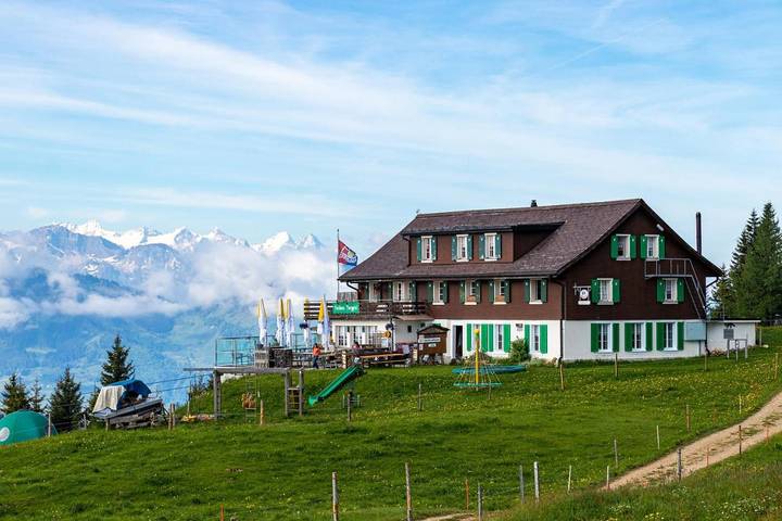 Auberge pour 4 personnes, avec Terrasse ainsi que Jardin et Vue