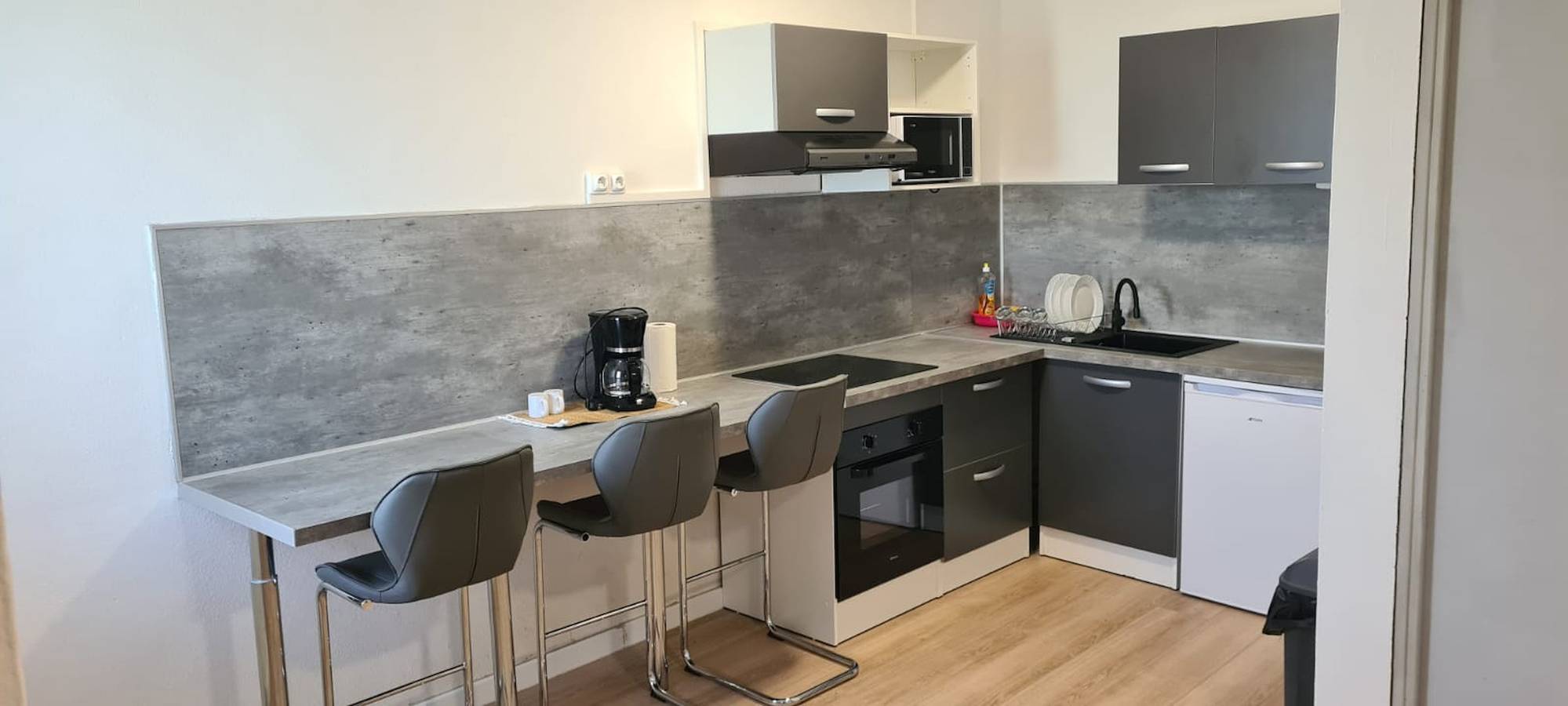 Estudio entero, Estudio elegante en Les Abymes - 50 m² + Terraza in Les Abymes, Guadalupe