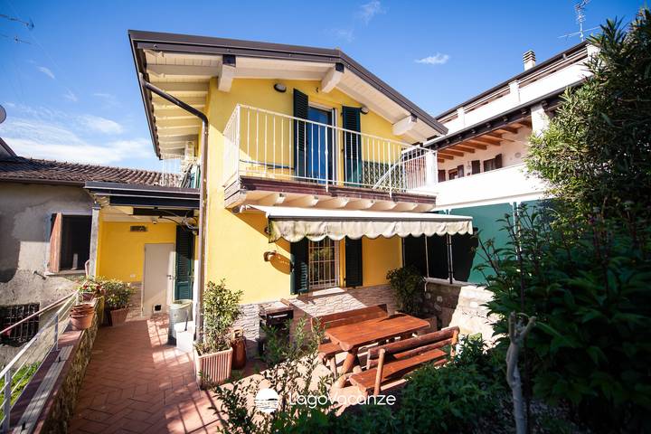 Ferienwohnung für 6 Personen, mit Garten in Polpenazze del Garda