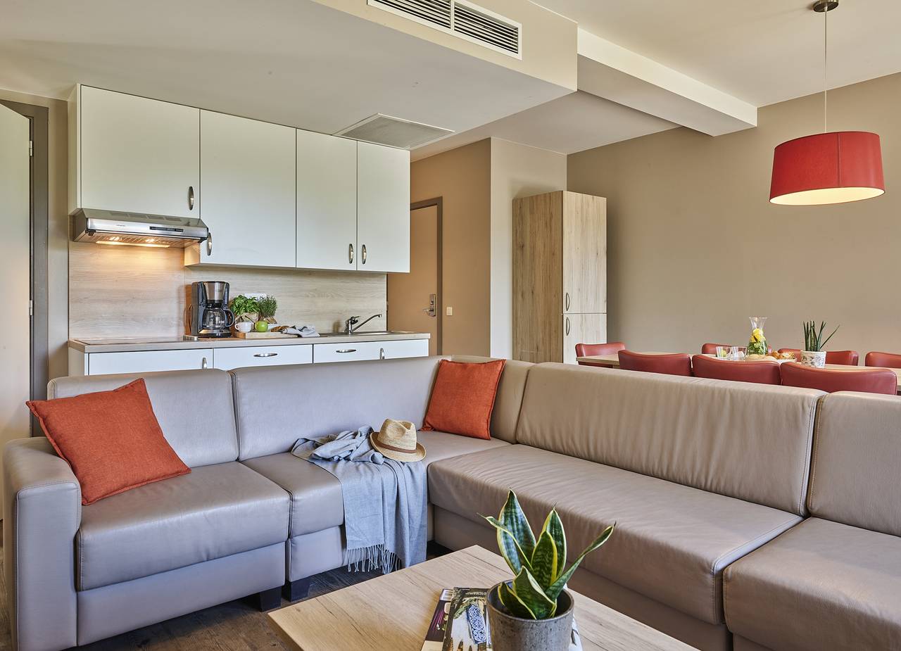 Holiday Suites Westende — Geräumige Familiensuite | 4 Erwachsene - 3 Kinder in Westende, Middelkerke