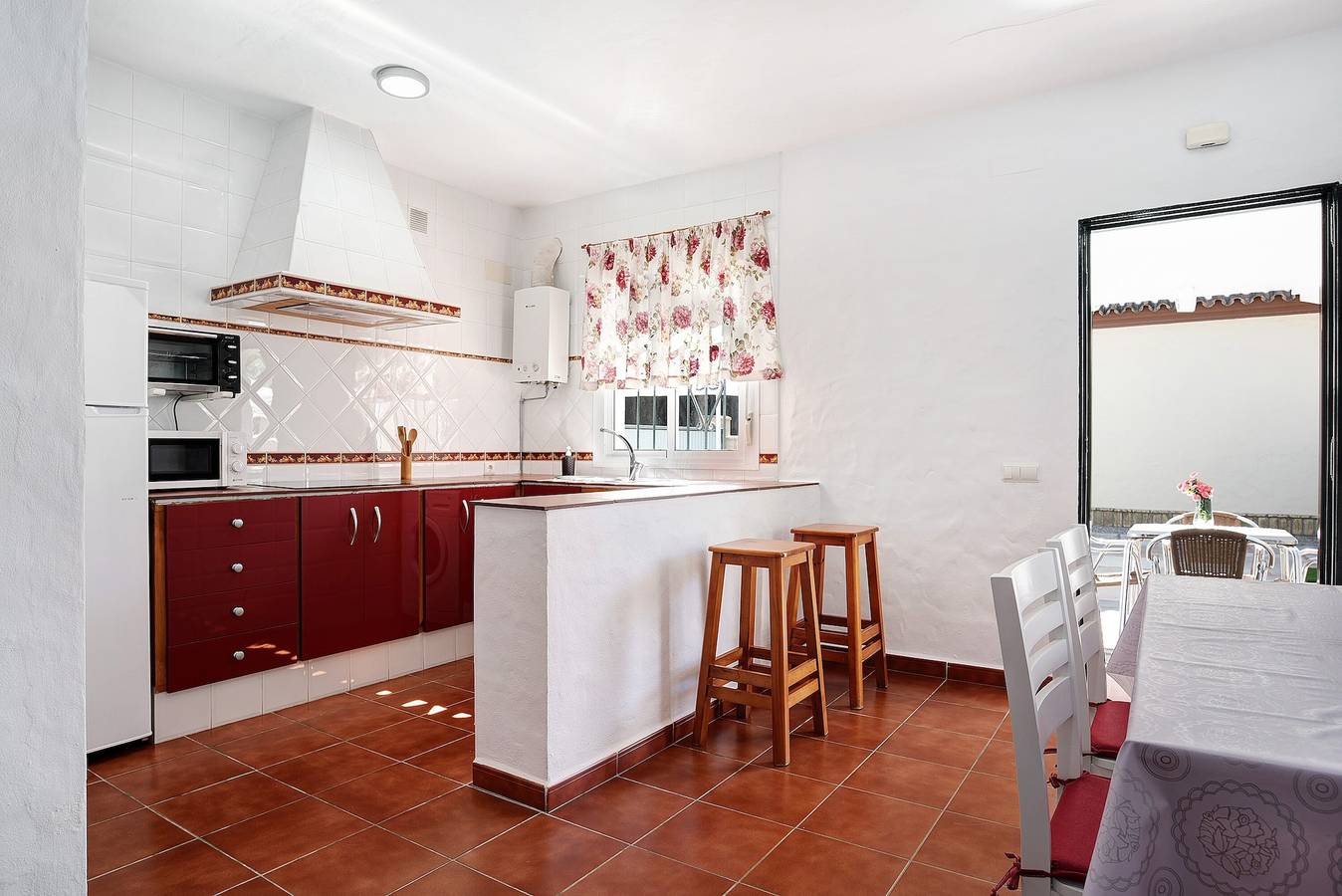 Casa de vacaciones "Casa Paqui 3" con piscina privada y Wi-Fi in Conil de la Frontera, Costa de la Luz
