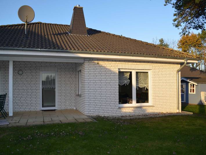Ferienhaus für 10 Personen, mit Garten und Terrasse, kinderfreundlich in Karlshagen - 4