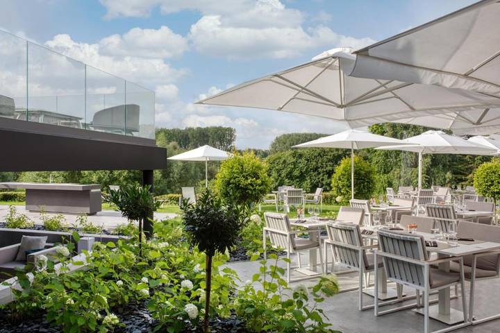 Hôtel pour 2 personnes, avec jacuzzi et piscine ainsi que terrasse et sauna à Anzin-Saint-Aubin - 3