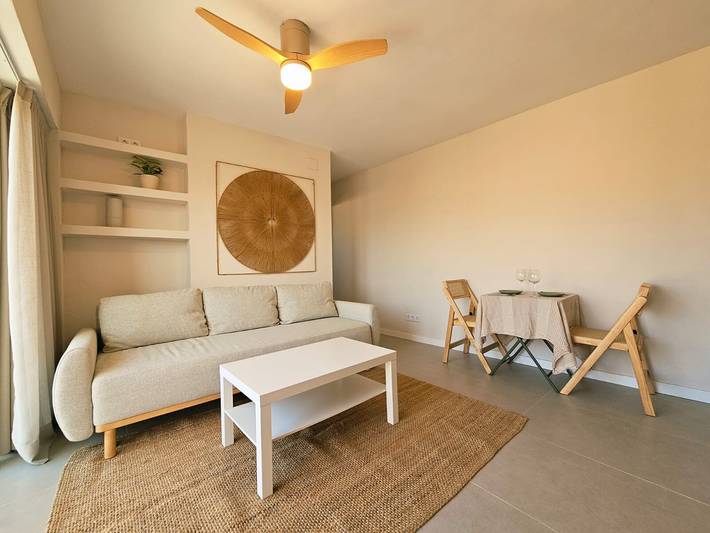 Apartamento 'Ocean View' con vistas al mar, balcón y Wi-Fi in Platja de Sant Feliu (Sant Feliu de Guíxols), Sant Feliu de Guíxols