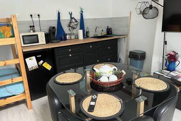 Chambre D’hôte pour 4 Personnes dans Pierrevert, Région de Forcalquier, Photo 4