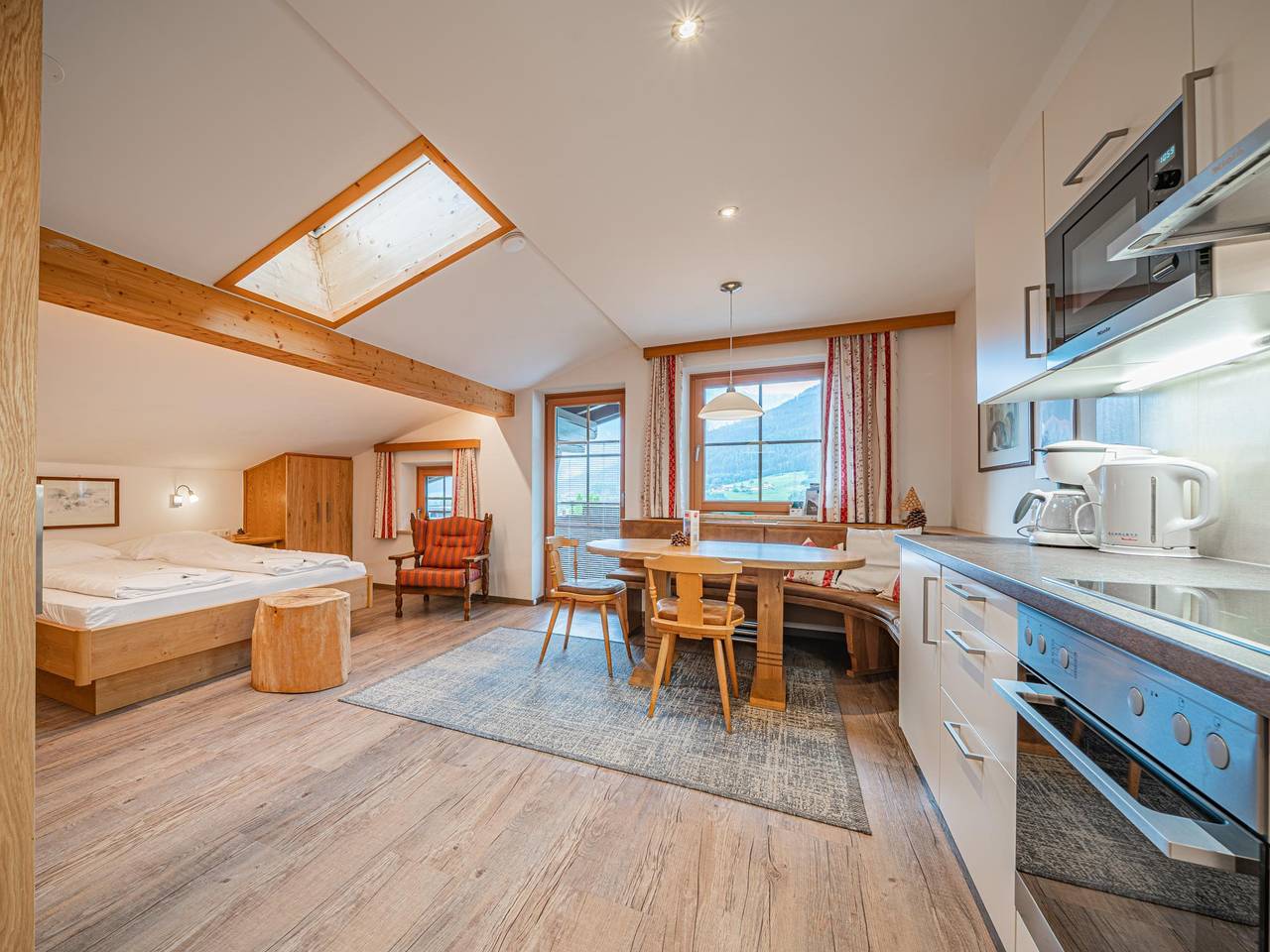 Ganze Wohnung, Ferienquartier mit Balkon unweit des Liftes in Neukirchen am Großvenediger, Pinzgau