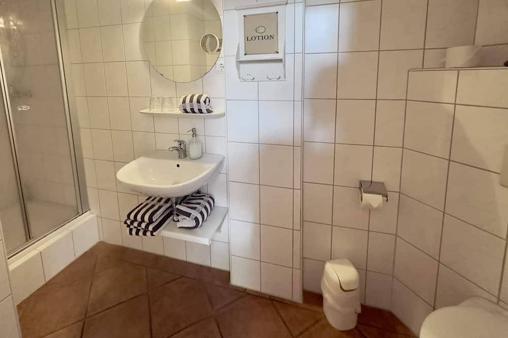 Ganze Wohnung, Romantisches Apartment Melkkammer: 45qm im Grünen, Terrasse & Garten 2 Personen in Altharlingersiel, Neuharlingersiel